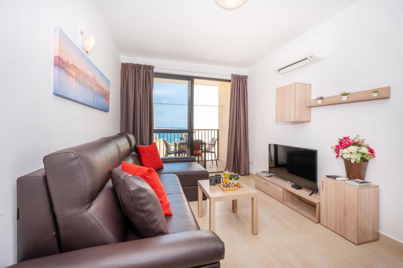 Sea Bliss Apartments With Terrace Just Off Seafront In St Paul'S Bay - By Getawaysmalta St. Paul's Bay Exterior photo